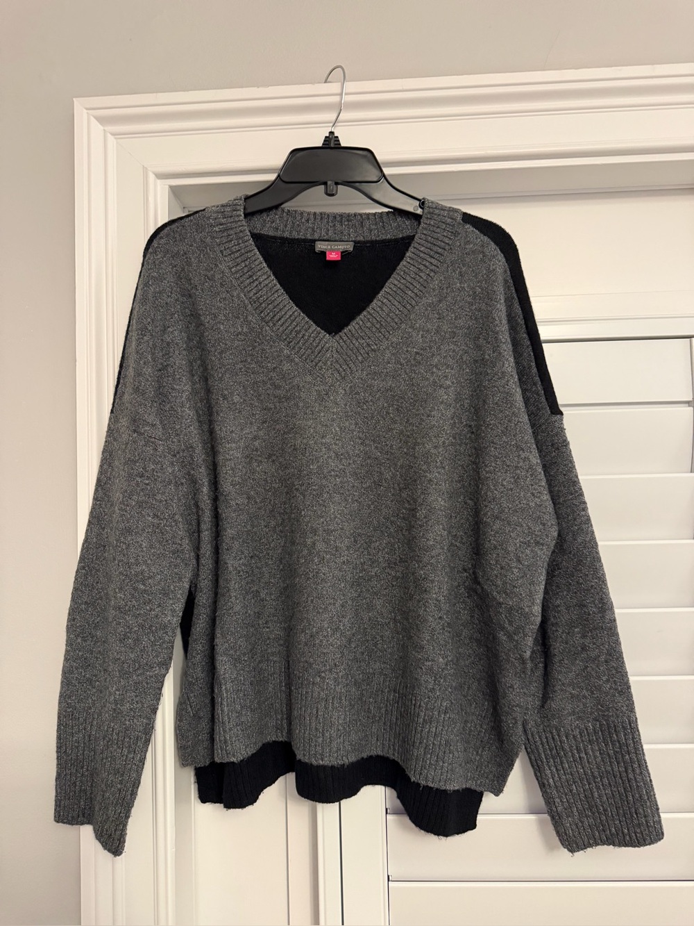 Women’s Vince Camuto V-Neck Gray Layered Sweater - Size M